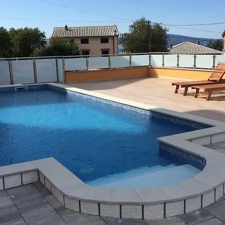 Aparthaus Mit Swimmingpool Und Wunderschoenen Panoramablick Apartamento